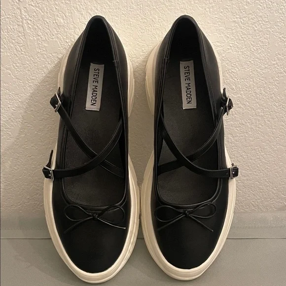 Steve Madden Women's Broder Strappy Platform Sneakers - Picture 2 of 10